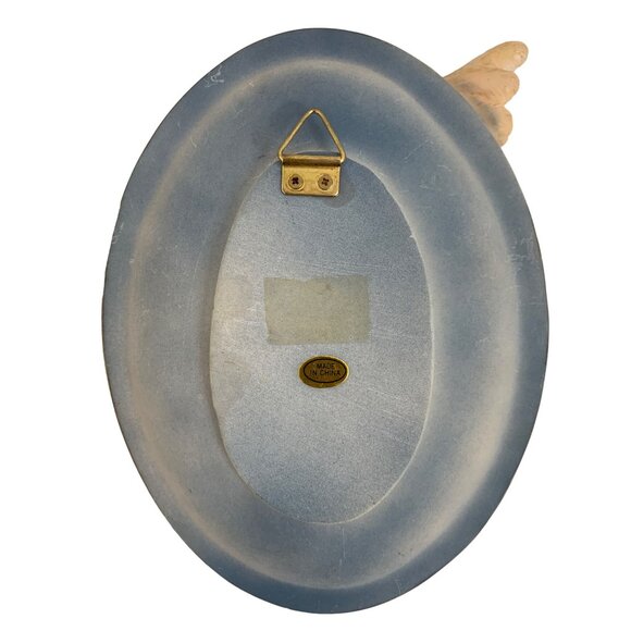 Oval Wall Decor Relief Sculpted 3D Plate Angel Vintage 6" x 8" Roses 7115 - Picture 5 of 9